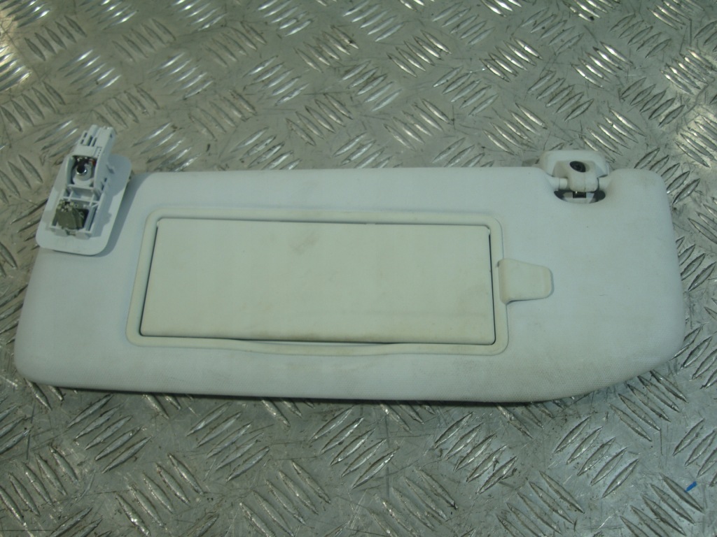 Купить Защита солнцезащитная левая peugeot 208 12-19