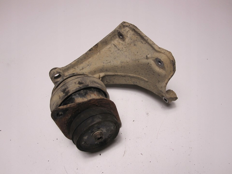 фото №9, Кронштейн двигателя seat inca vw caddy i 1.9d 97r
