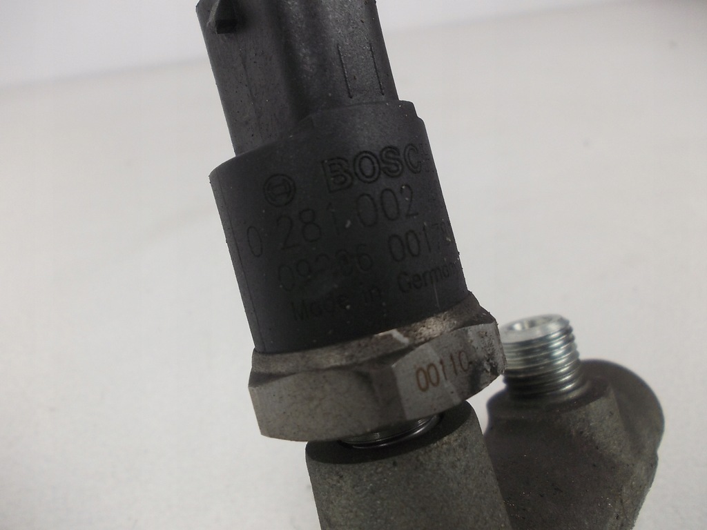 фото №7, Молдинг упорскування mitsubishi space star 1,9 did 98-05 датчик 028002405