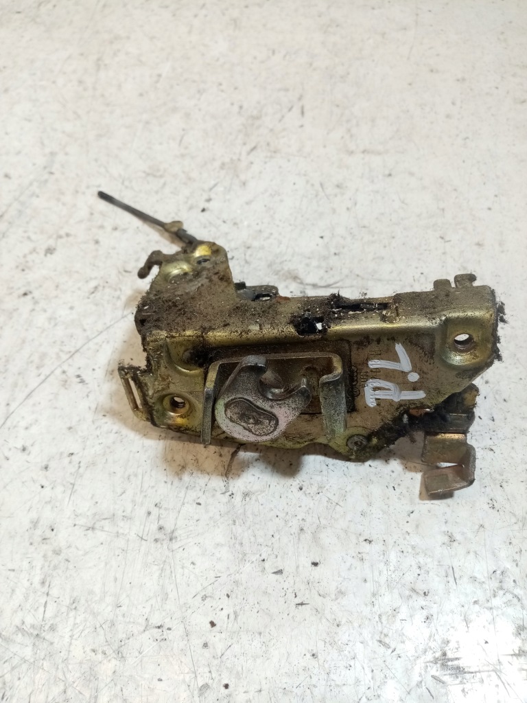 Купити Замок кабіни лівий volkswagen lt 28 211837016h