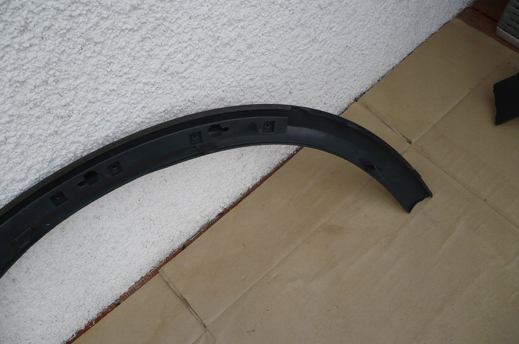 фото №13, Volvo xc90 i 2002-06 молдинг крыла левая перед