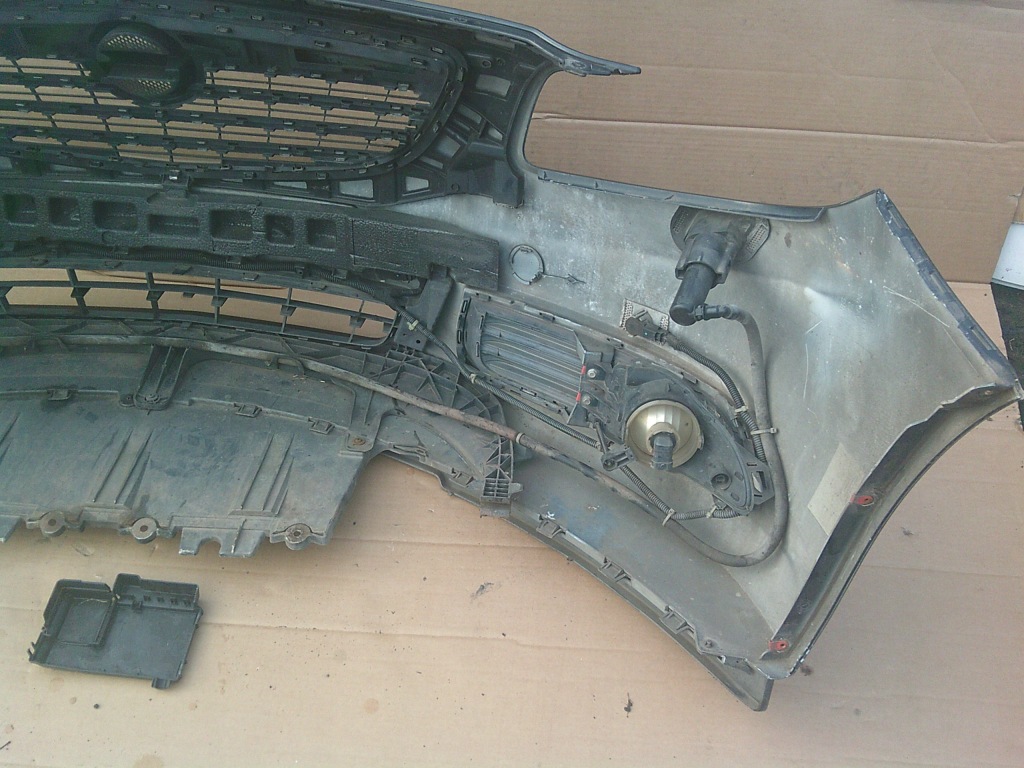 Opel insignia a бампер перед z22c ксенон pdc sprysk 13288286 Ціна