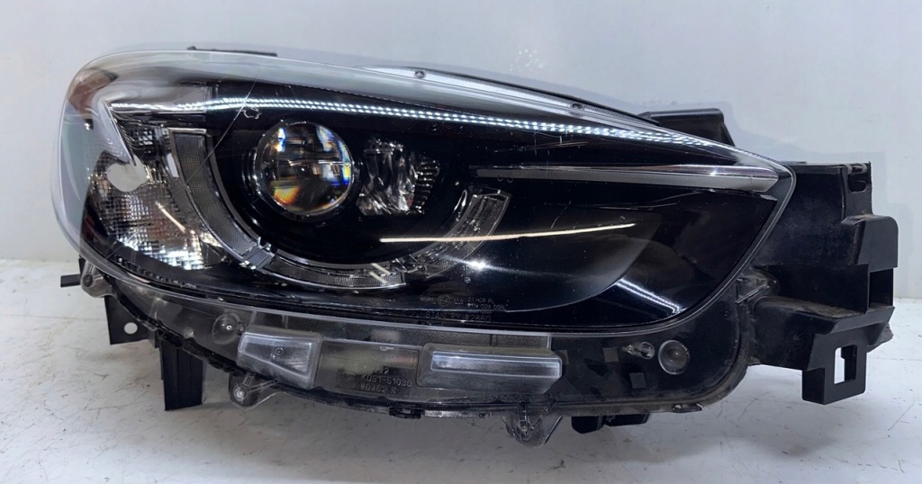 Mazda cx5 фара перед правий full led поворотна jedna лінза 100 справний led Недорого