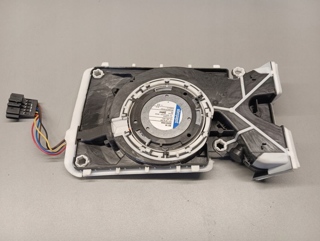 фото №1, Mercedes w212 вентилятор вентилятор a2048300008 lift