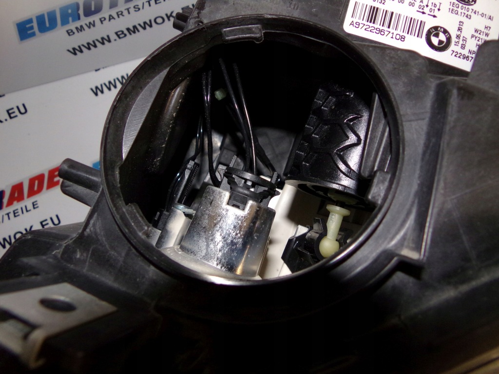 Bmw f20 f21 лампа фара левая 7229671 Оригинал