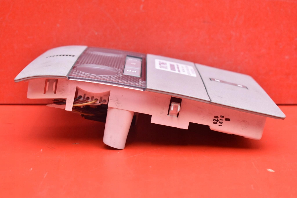 фото №6, Лампа освітлення салону перед 13166476 opel corsa d lift 10-20