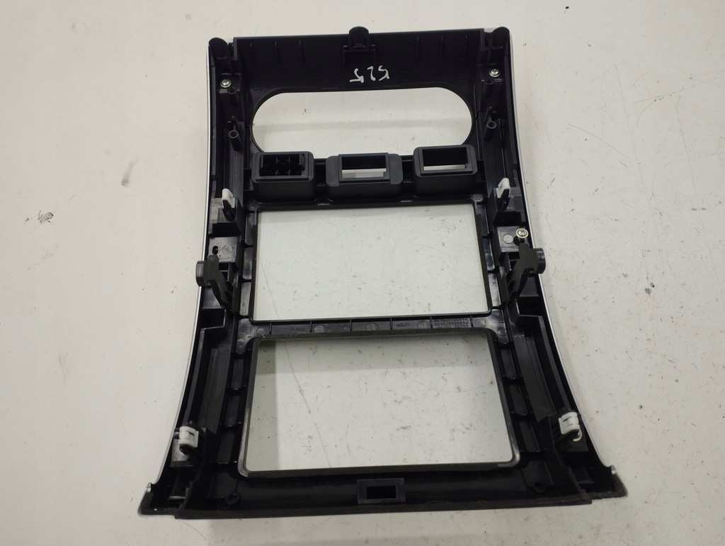 фото №6, Nissan x-trail t31 2008 консоль средняя / радио / gps