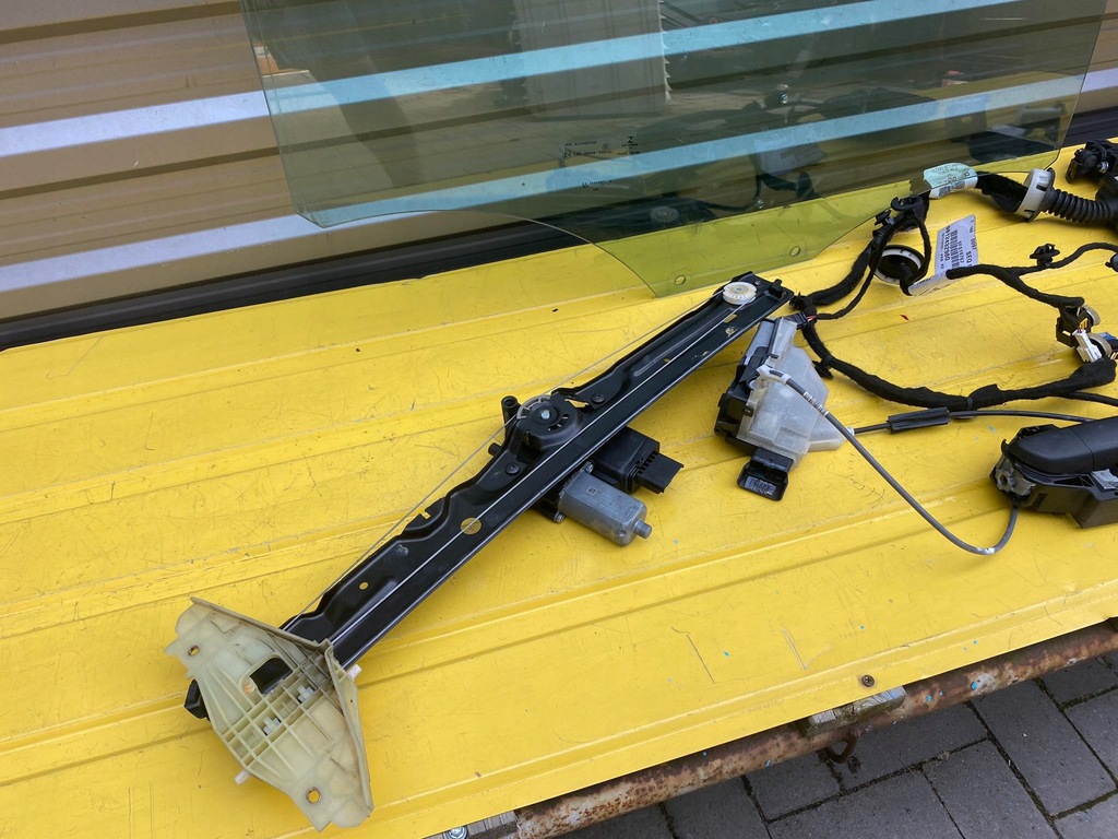 фото №6, Jumpy proace iii стекло дверь правый перед ручка петли