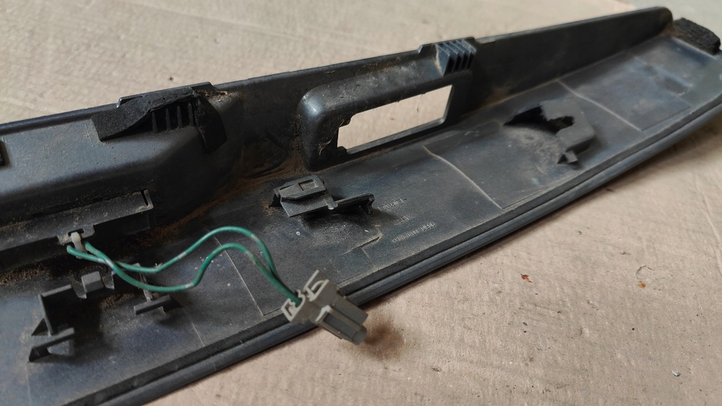 фото №12, Накладка кронштейн молдинг задній кришки багажника do nissan qashqai j10 2007-2013