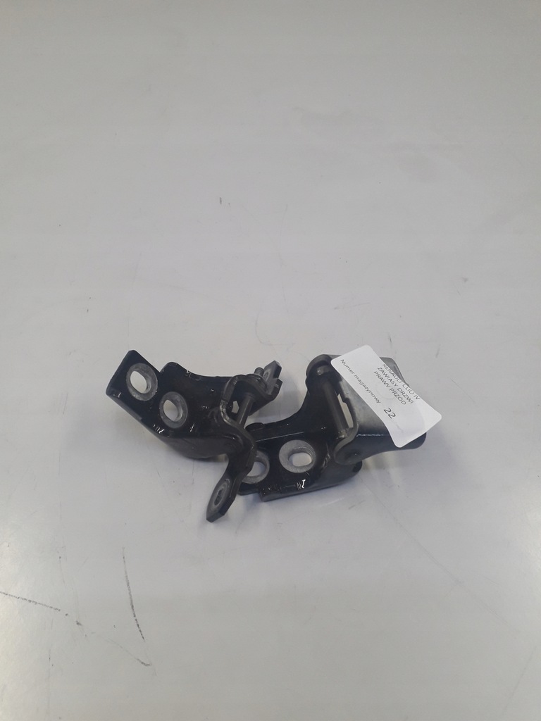 фото №1, Renault clio iv петля дверь правый перед