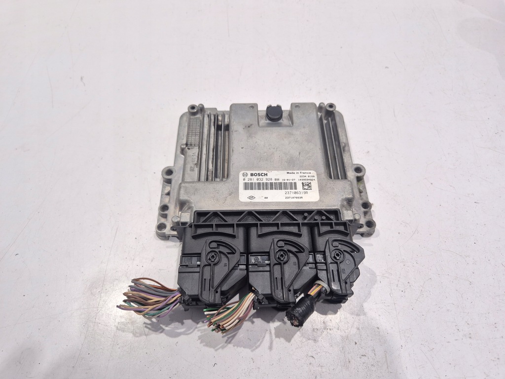 фото №1, Бортовой компьютер renault renault megane iv 4 talisman 1.6dci 237106319r 237107893r