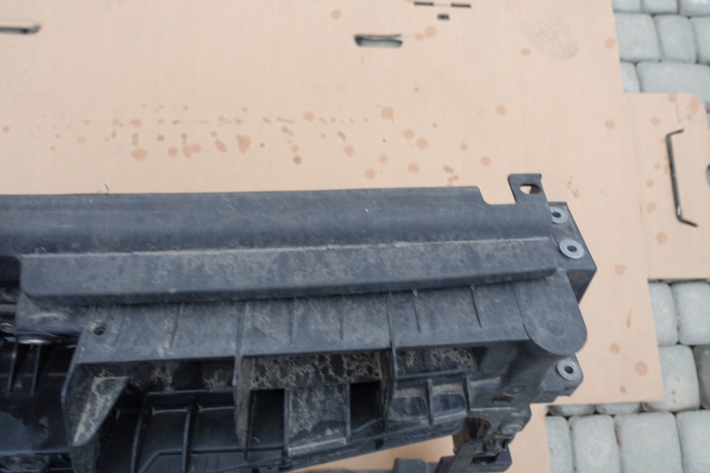 Vw tiguan 5na pas передний оригинал 5na805588k Недорого