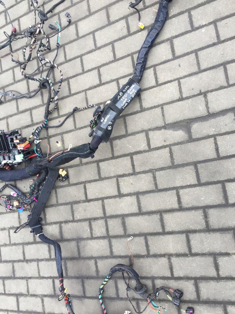 фото №9, Електропроводка салону салонна audi a8 4.0 tfsi