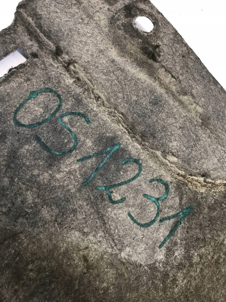 фото №9, Защита пол audi a4 b9 8w0825208c 8w0825208b