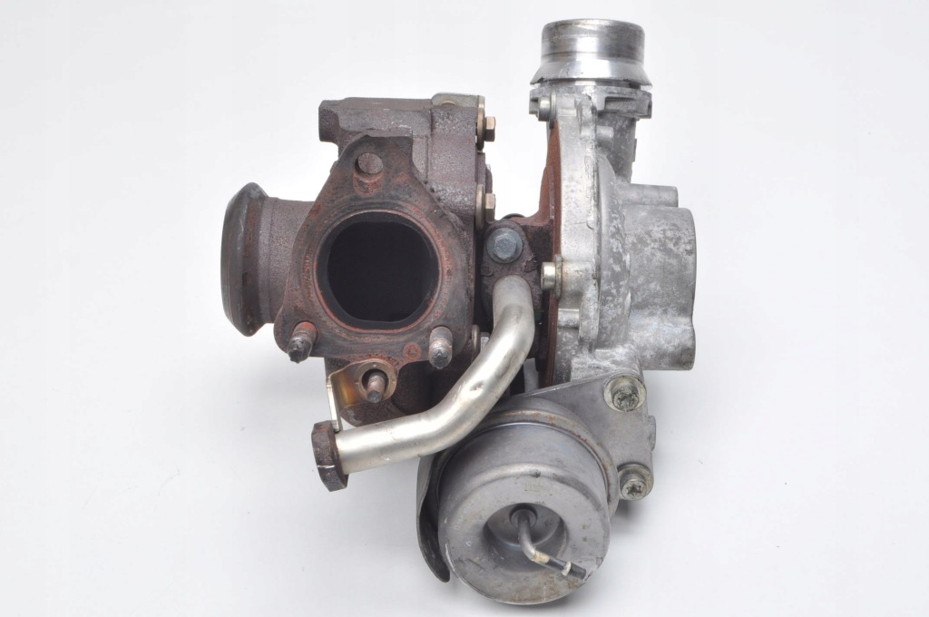 Mercedes klasa a w176 турбина турбонагнетатель turbo 821162190 5438970006 Недорого