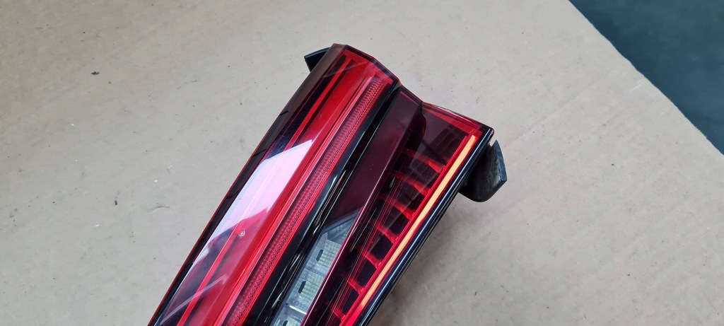 фото №13, A5 8w лампа правая правый задняя w крышка 8w6945094d