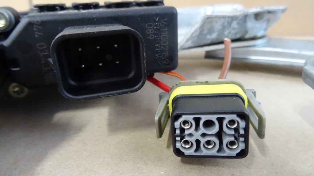 фото №5, Zafira a підйомник скло правий перед