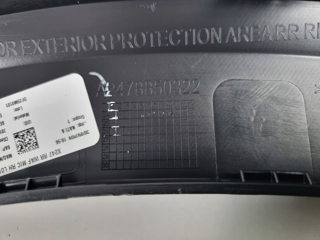 фото №10, Mercedes glb w247 молдинг накладка крила задня права задня a2478850322