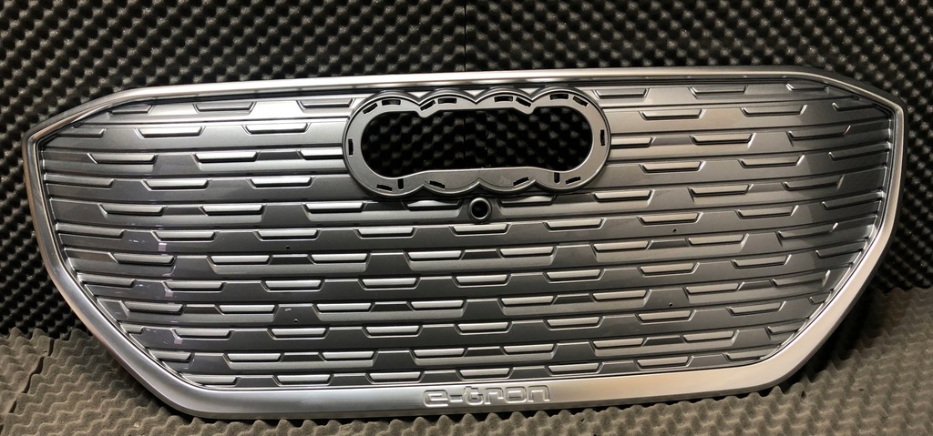 фото №1, Audi q4 e tron решітка радіатора новий 89a853651