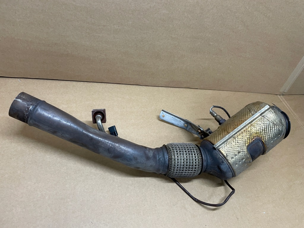 фото №3, Alfa romeo stelvio quadrifoglio катализатор 50552398 jak новый