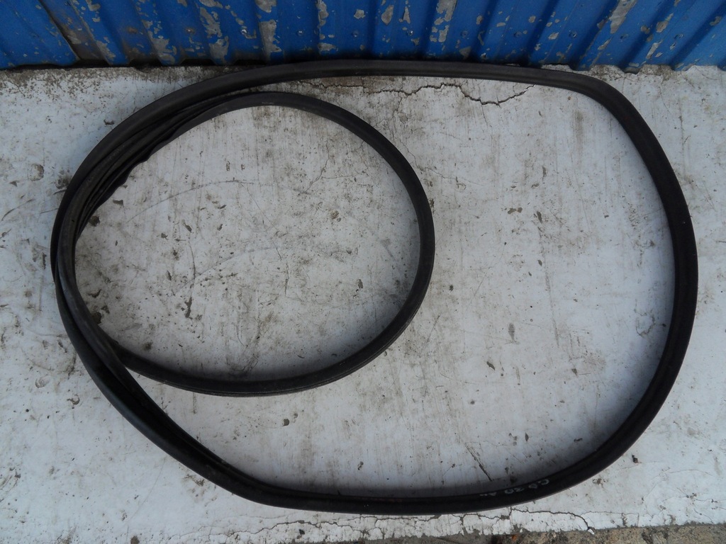 фото №1, Fiat grande punto 2005-2011 прокладка дверь перед левый 3d