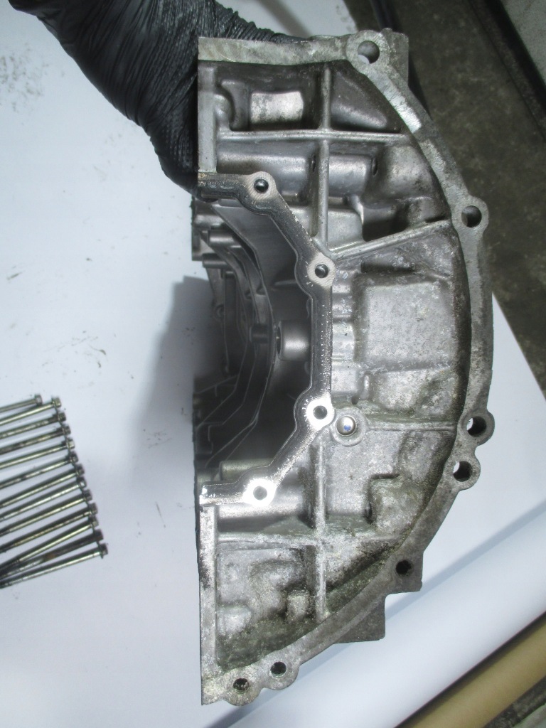 Купити Основа картера масляний transit 2.0 tdci mk8 gk2q6u004ad