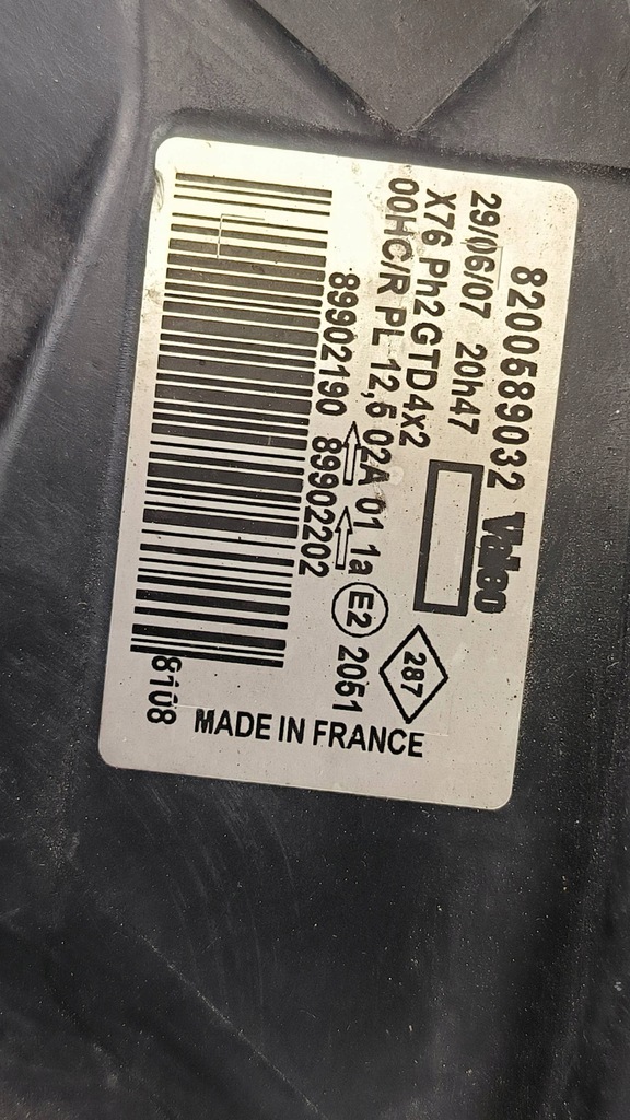 фото №3, Лампа правая перед 8200589032 renault kangoo