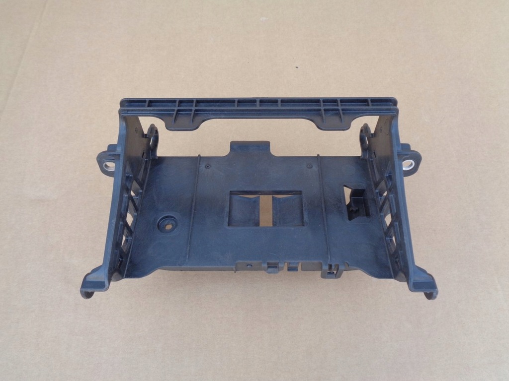 фото №1, Mercedes w213 кронштейн a2135455900