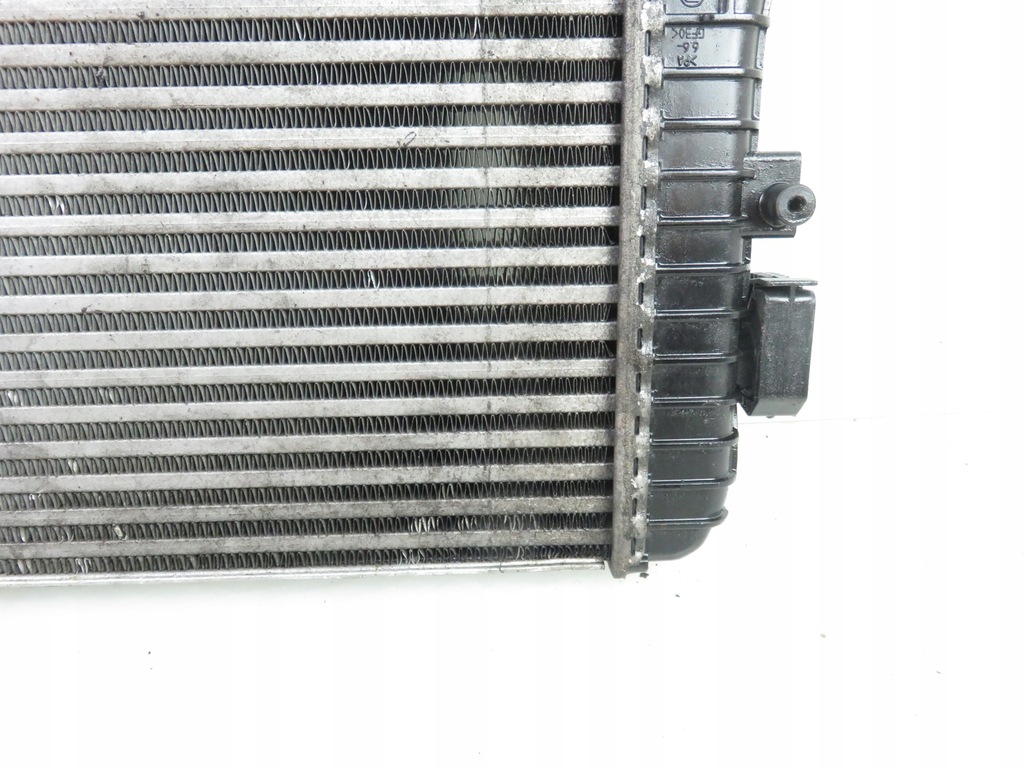 фото №8, Интеркулер vw touran 2.0 tdi 1k0145803a