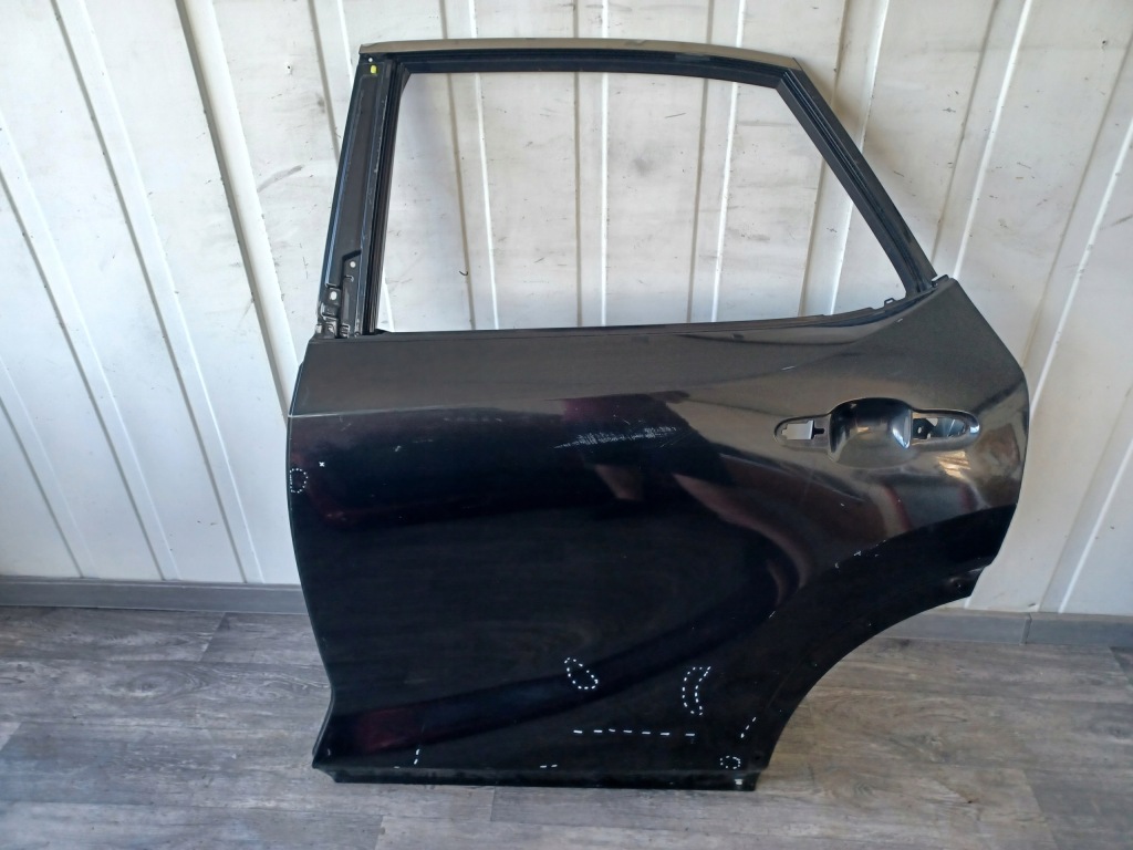 Купити Двері ---- lexus rx v 2022 - ---- задні ліва ---- poznań ----