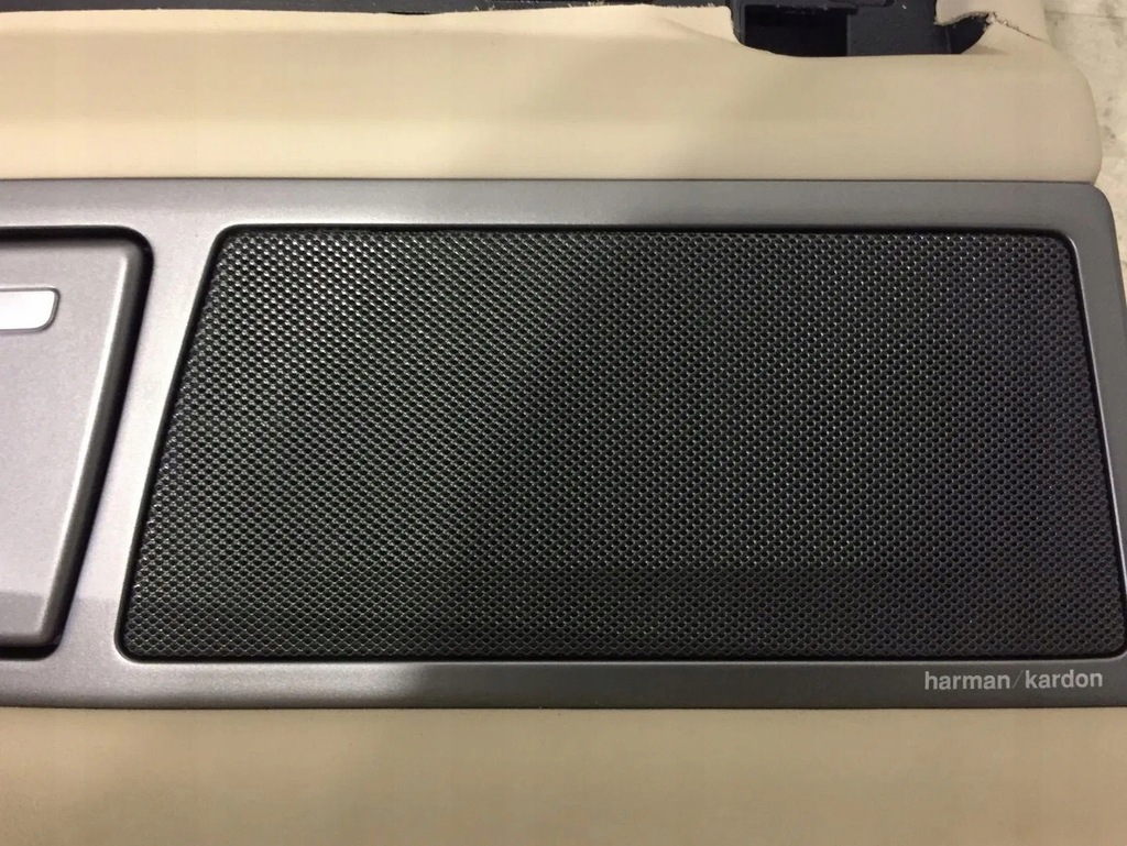 фото №14, Заднє сидіння обшивки harman canberrabeige bmw 7 g11 g12