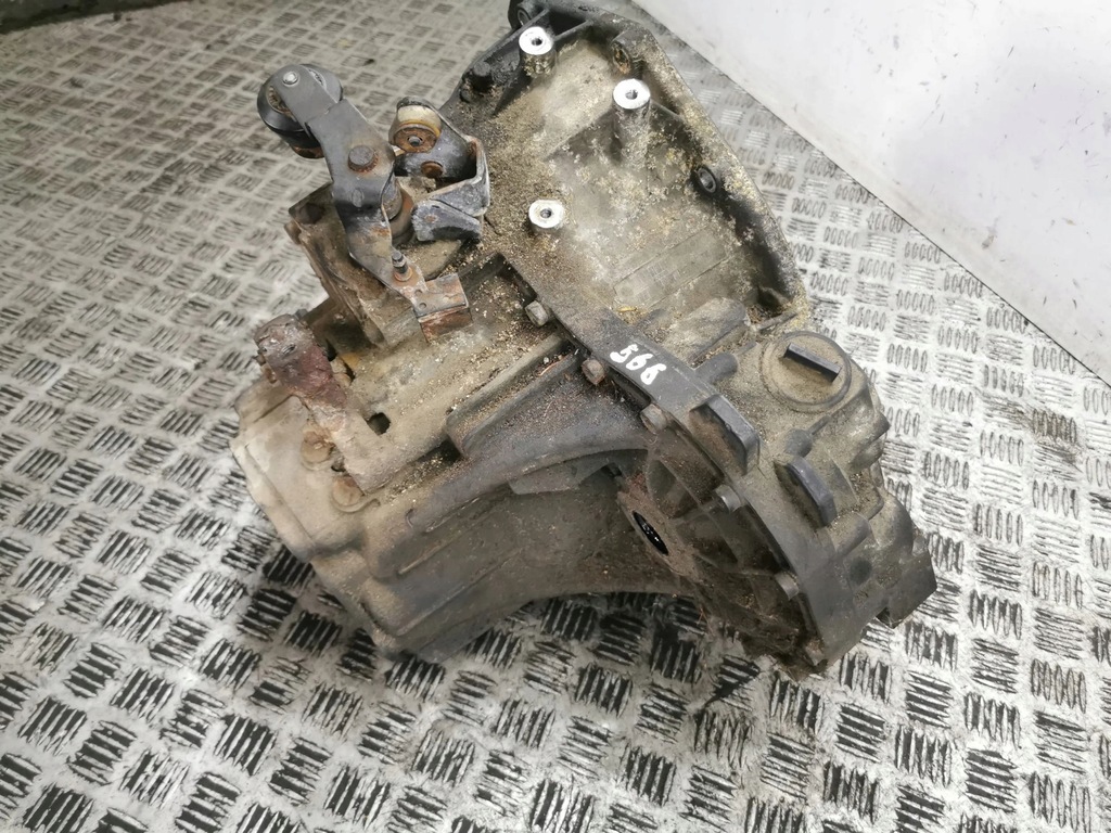 фото №7, Chrysler pt cruiser 2004 механическая 6-ступенчатая коробка передач передач