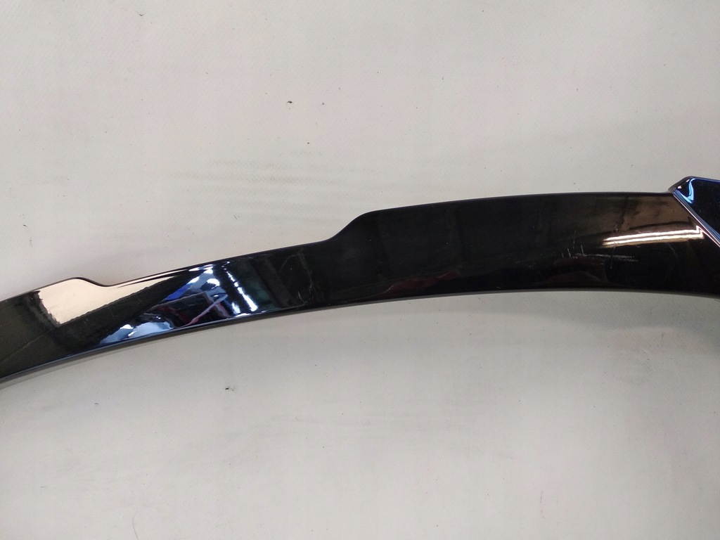 фото №5, Land rover defender молдинг крила права задня 19-