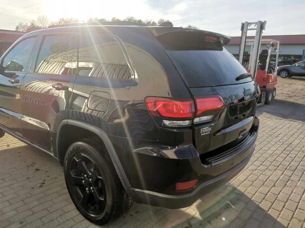 фото №6, Jeep grand cheroke wk2 18 lift usa шторка безопасности левая usa