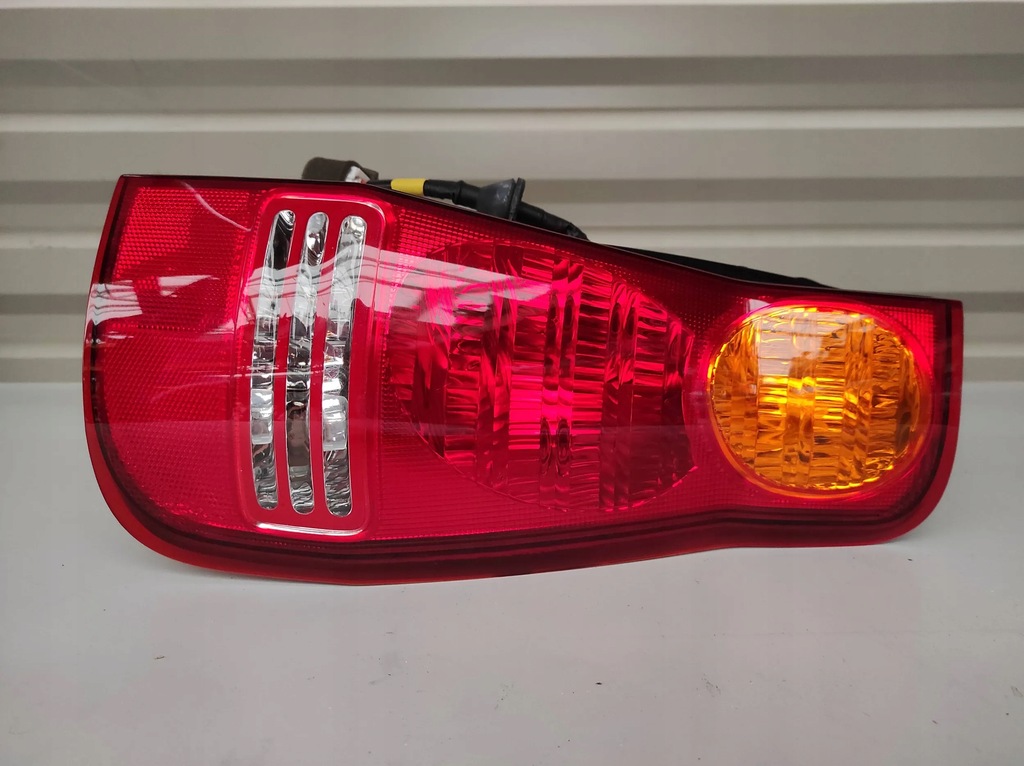 фото №1, Лампа задня задня права hyundai matrix i