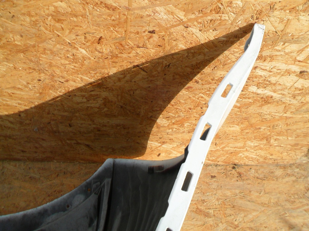 Audi a3 бампер задний pod hak 8p0010526 Недорого