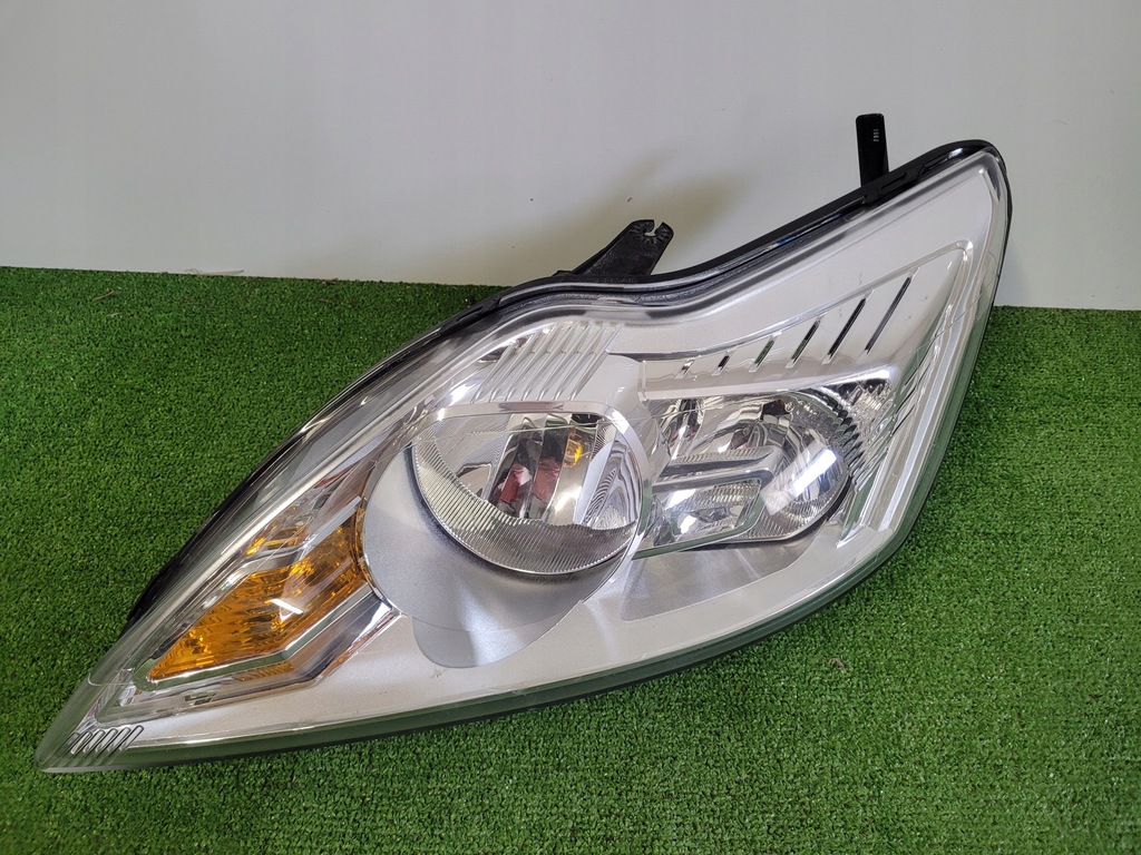 фото №1, Ford focus mk2 ii 2 lift лампа правая фара правый