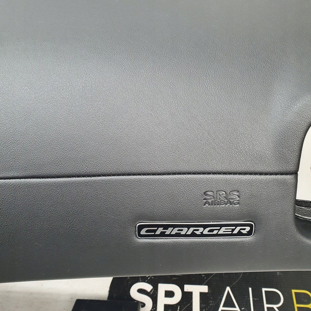 фото №5, Charger панель приладів консоль подушки безпеки ремені подушка безпеки