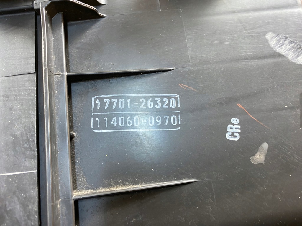 фото №11, Корпус фільтра повітря toyota rav4 iv 2.2d 17701-26320 2013-