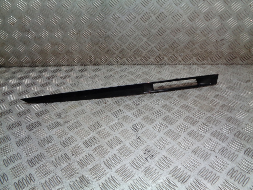 фото №1, Молдинг dekor панелі mazda 3 bk