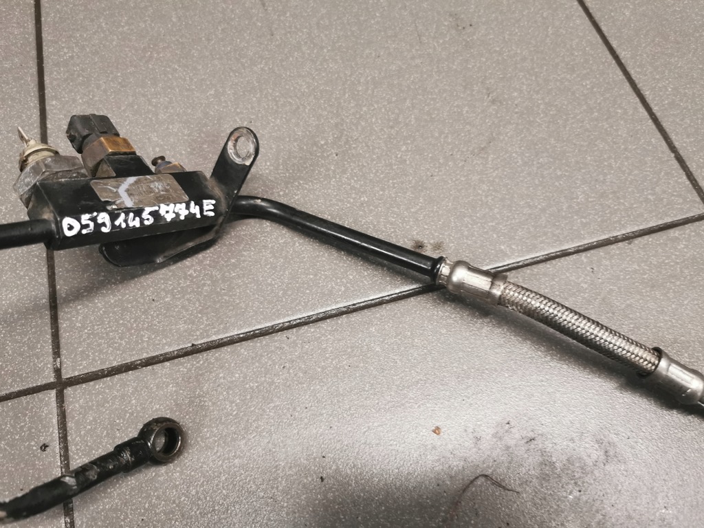 фото №3, Шланг масляний audi a8 d2 2.5 tdi 059145771e