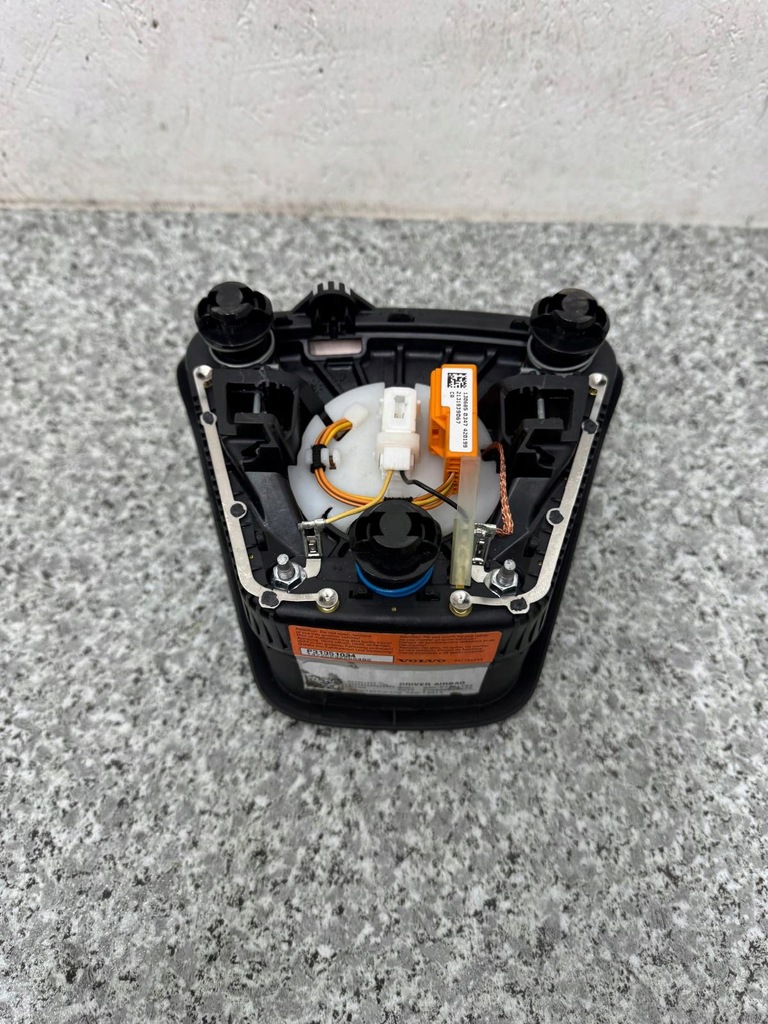 фото №5, Подушка подушка безопасности водителя volvo s60 ii v60 i 2011-2018 31351034