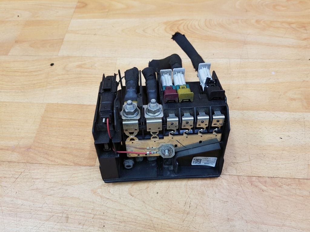 фото №1, Клемма аккумулятор opel insignia b