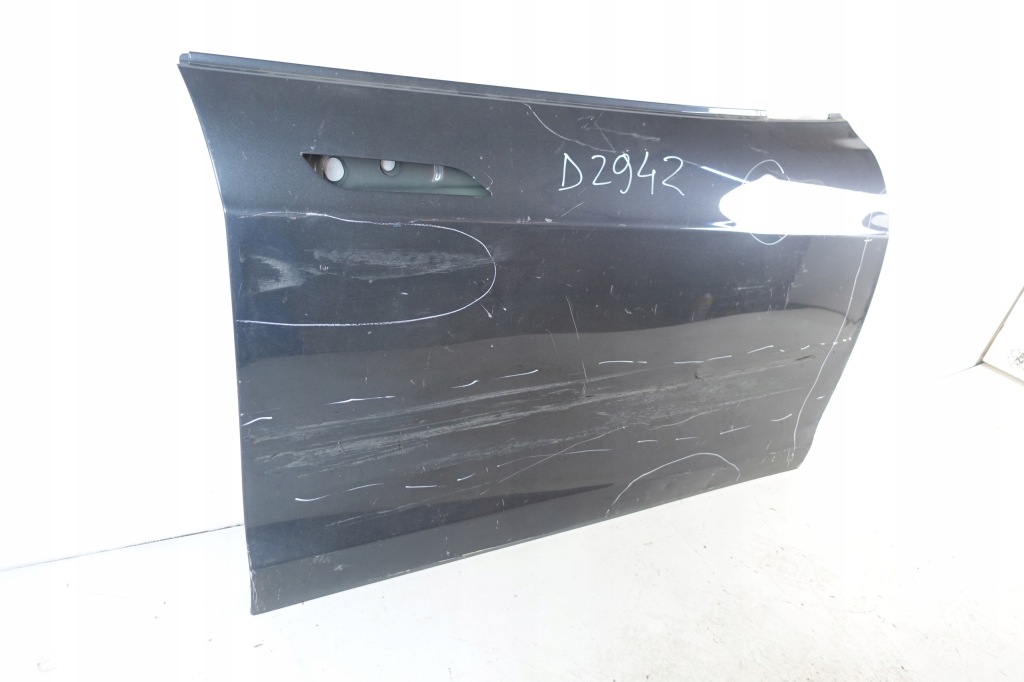 Двері правий перед передні tesla model s в Україні