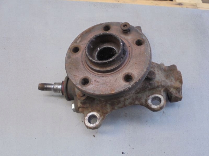 фото №8, Vw t4 90-95 поворотный кулак перед правая 2,4d