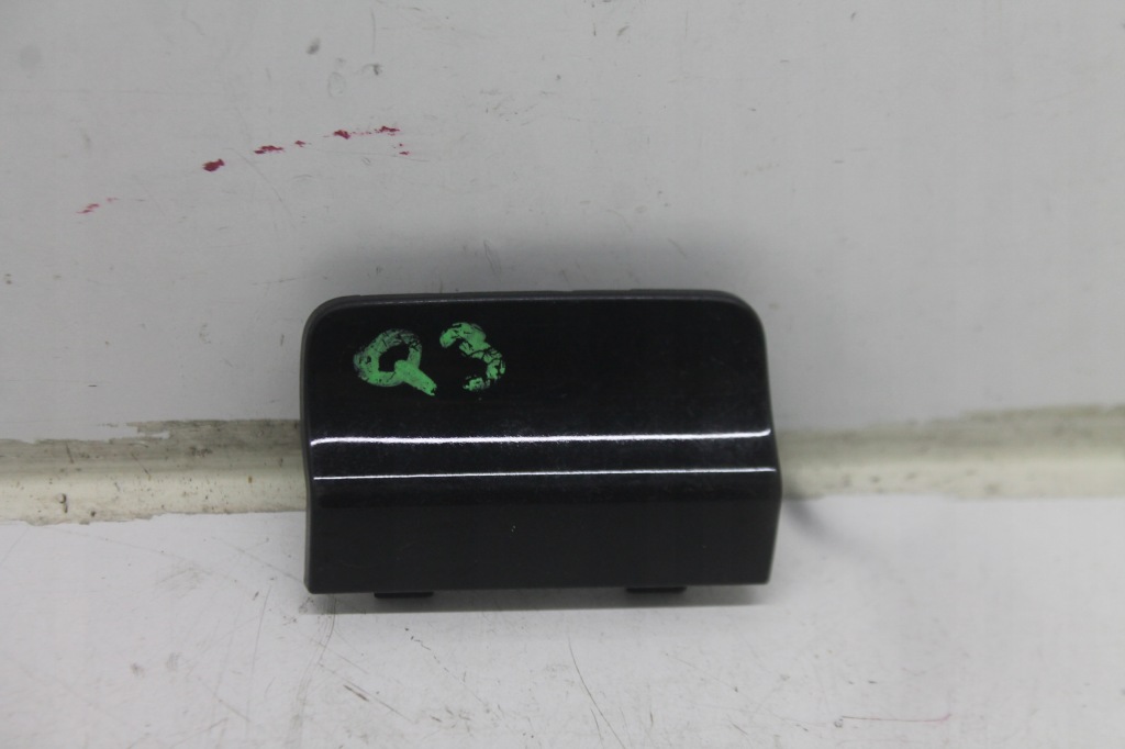 фото №1, Заглушка бампера фаркоп перед 8u0807441d audi q3