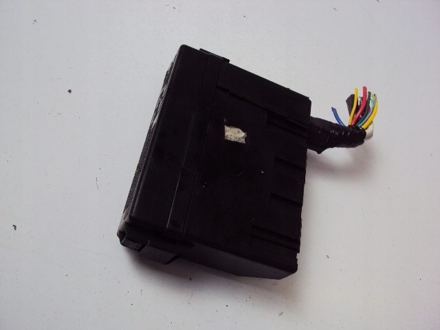 фото №2, Коробка предохранителей infiniti fx45 2005 r