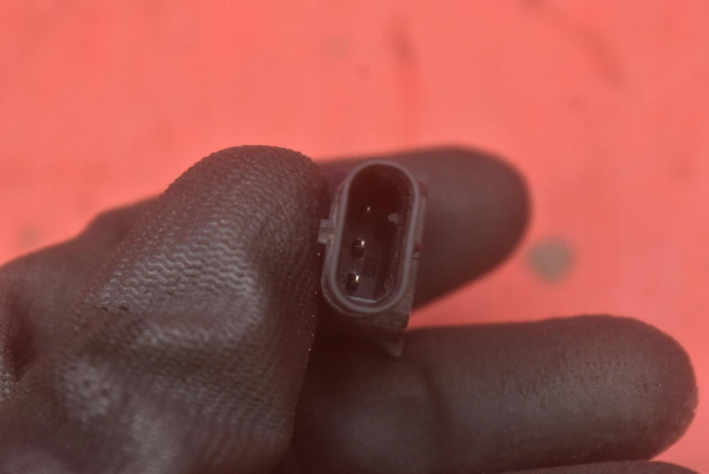 фото №9, Датчик паркування pdc задня 9g92-15k859-ab jaguar xe x760 14-19