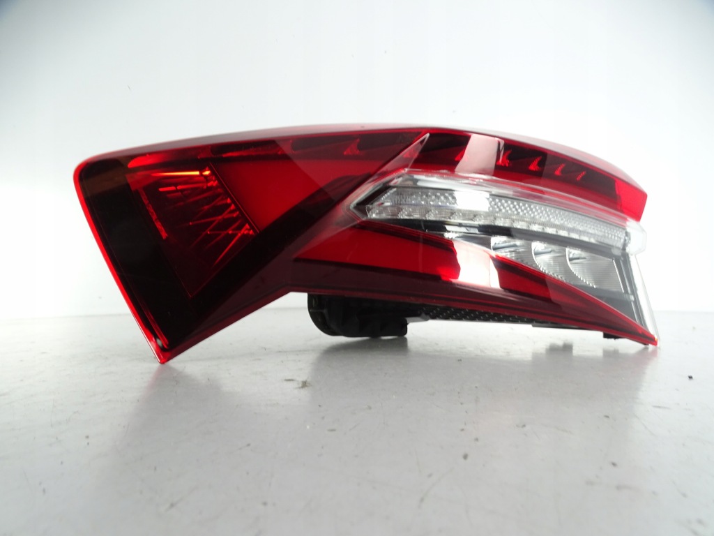 фото №1, Лампа задня задня ліва skoda kodiaq lift 565945207b