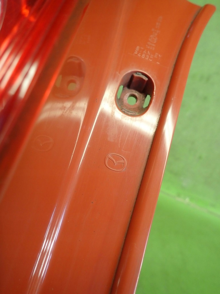 фото №11, Лампа левая задняя задняя mazda 5 i 06r